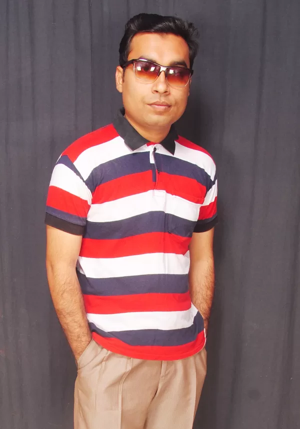 Writer in redish look